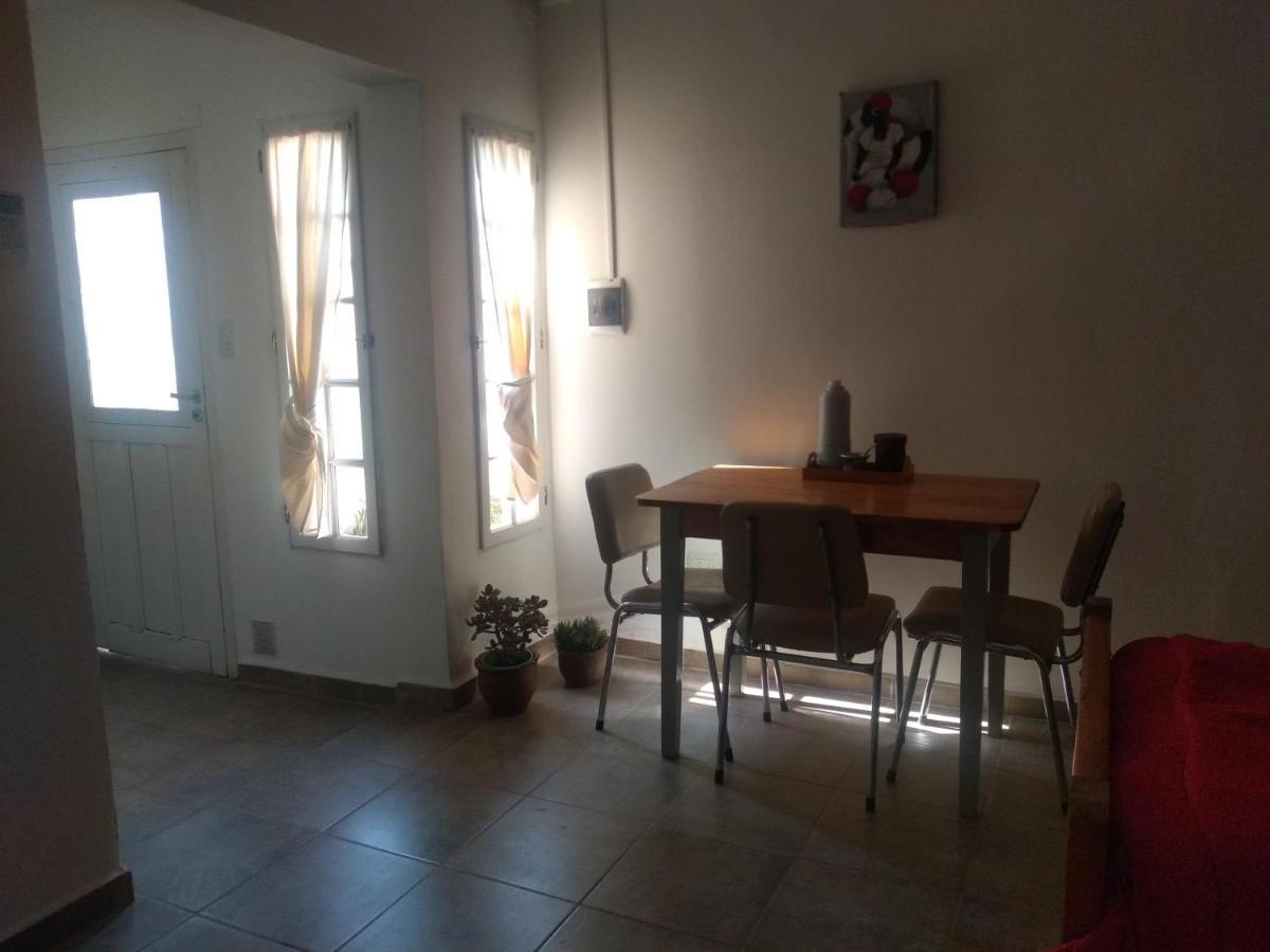Departamento Amoblado Apartman Villa María Kültér fotó